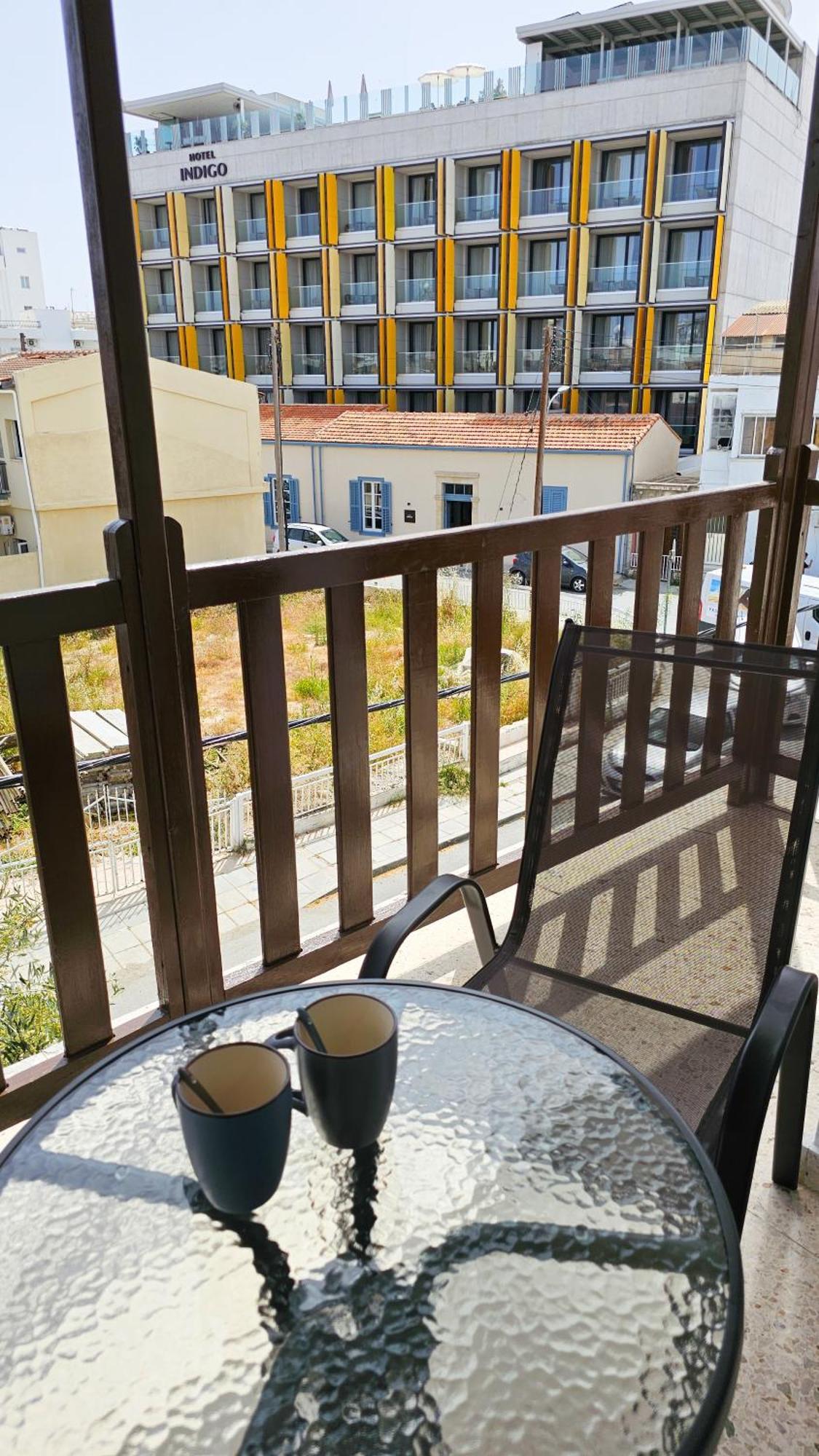 Sky Line City Apartment, 150M From Chabad Lubavitch Larnaca Exterior photo